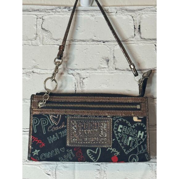 Coach Poppy Black and Silver Wristlet - Picture 1 of 4